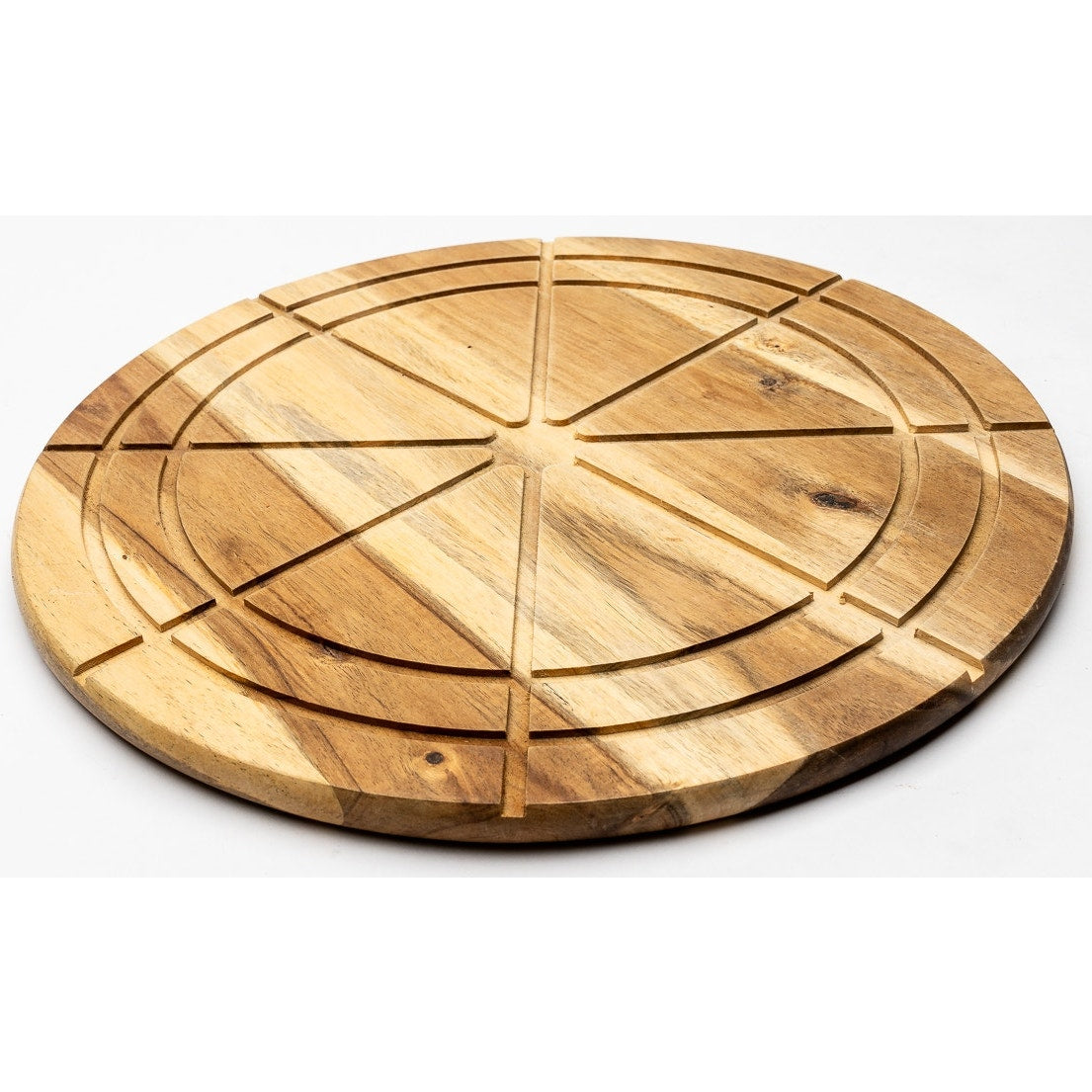 Zassenhaus - Pizza guideline cutter and plate from bamboo