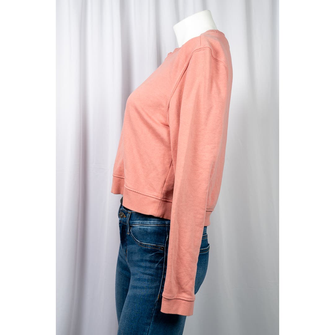 H&M Divided - Salmon colored cropped Sweater sz jrs L