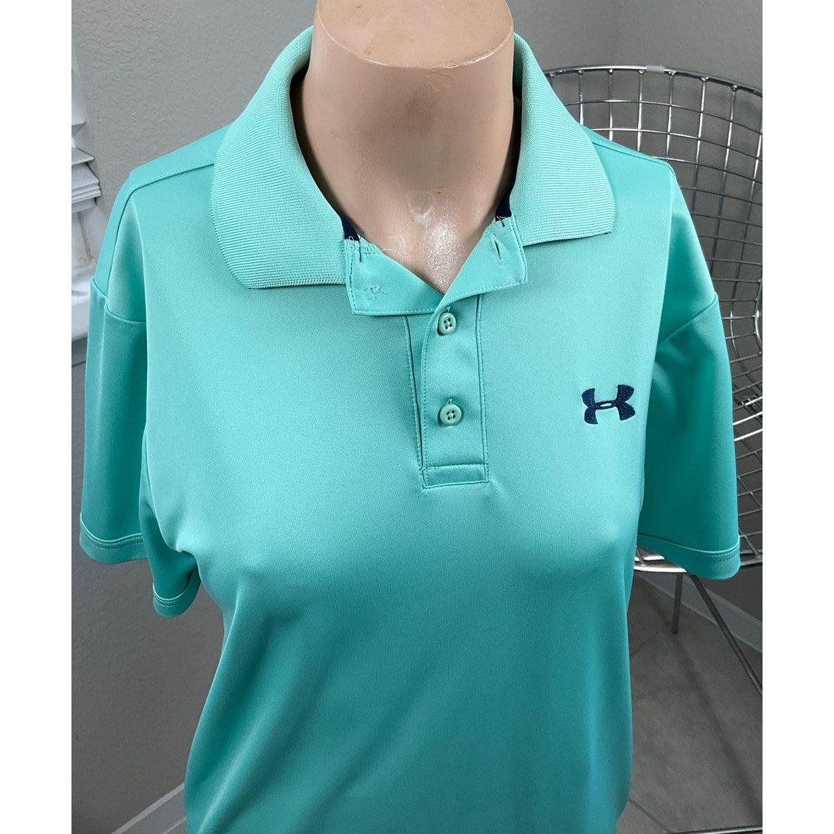 Men's Under Armour mint green logo polo shirt sz "Loose" Small