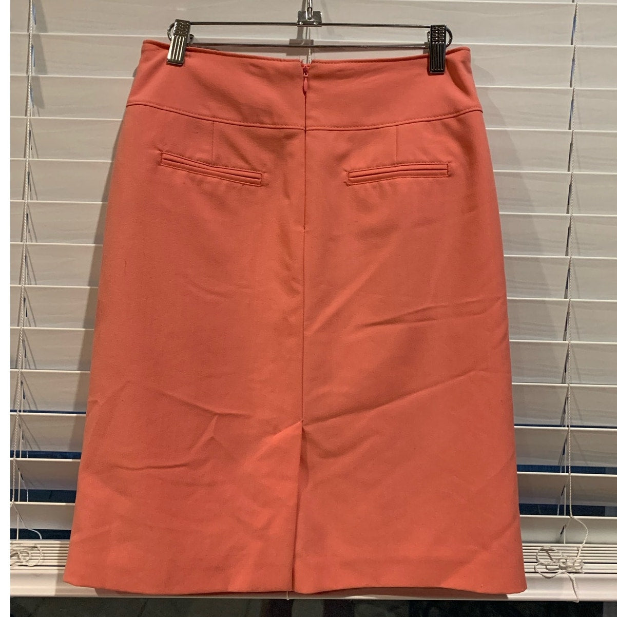 Worthington Salmon straight knee length Pencil Skirt sz 4