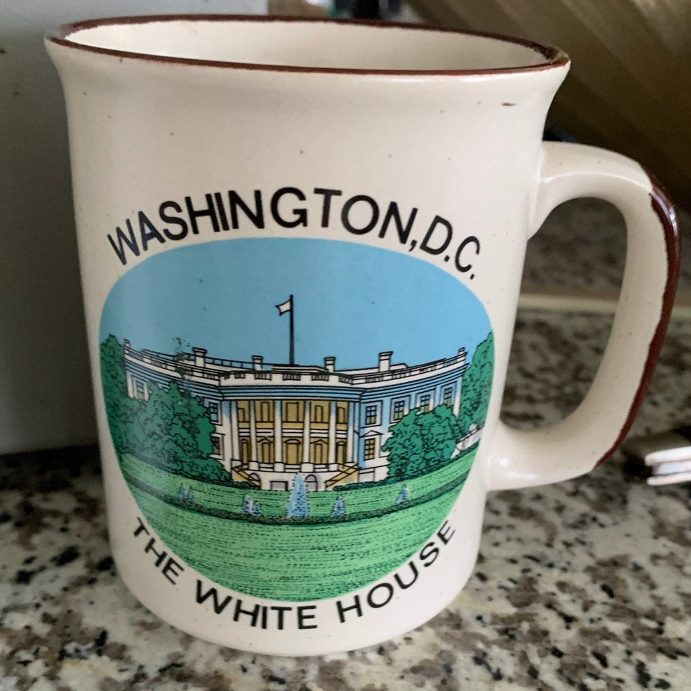 Vintage White House - Washington D.C. Presidential Coffee mug