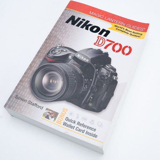 Nikon D700 (Magic Lantern Guides) Paperback