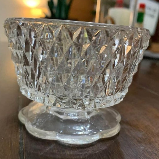 MCM Indiana glass diamond point glass dessert dish