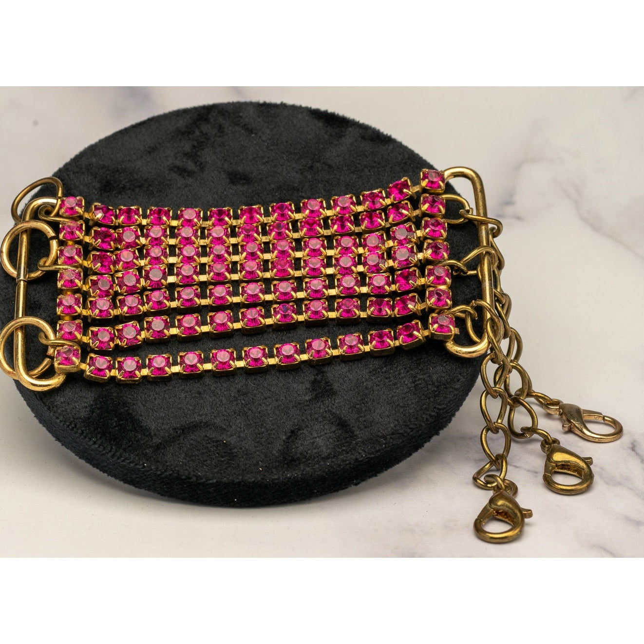 Beautiful Vintage pink rhinestone cuff like chain bracelet