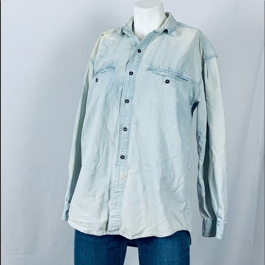 Vintage Perry Ellis "America" distressed light wash denim style button down sz M