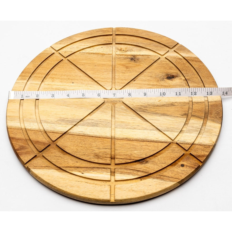 Zassenhaus - Pizza guideline cutter and plate from bamboo