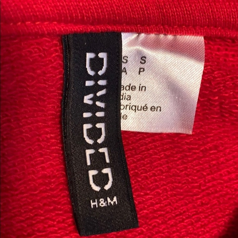 H&M L’mour red cropped hoodie sz S