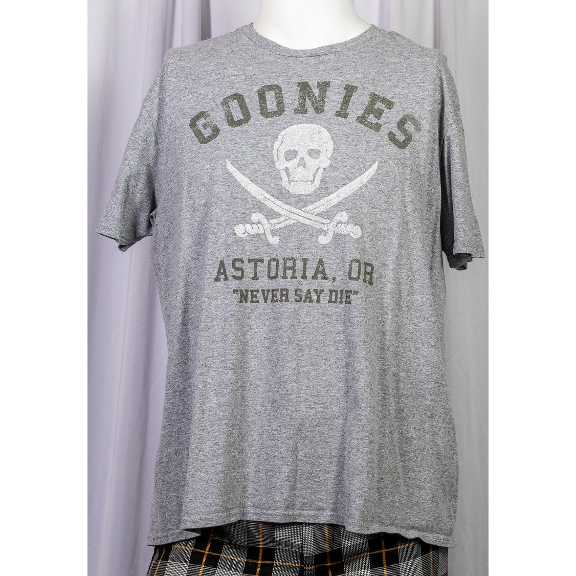 GOONIES -  “Never Say Die” Astoria, OR T-Shirt Ripple Junction Size XL