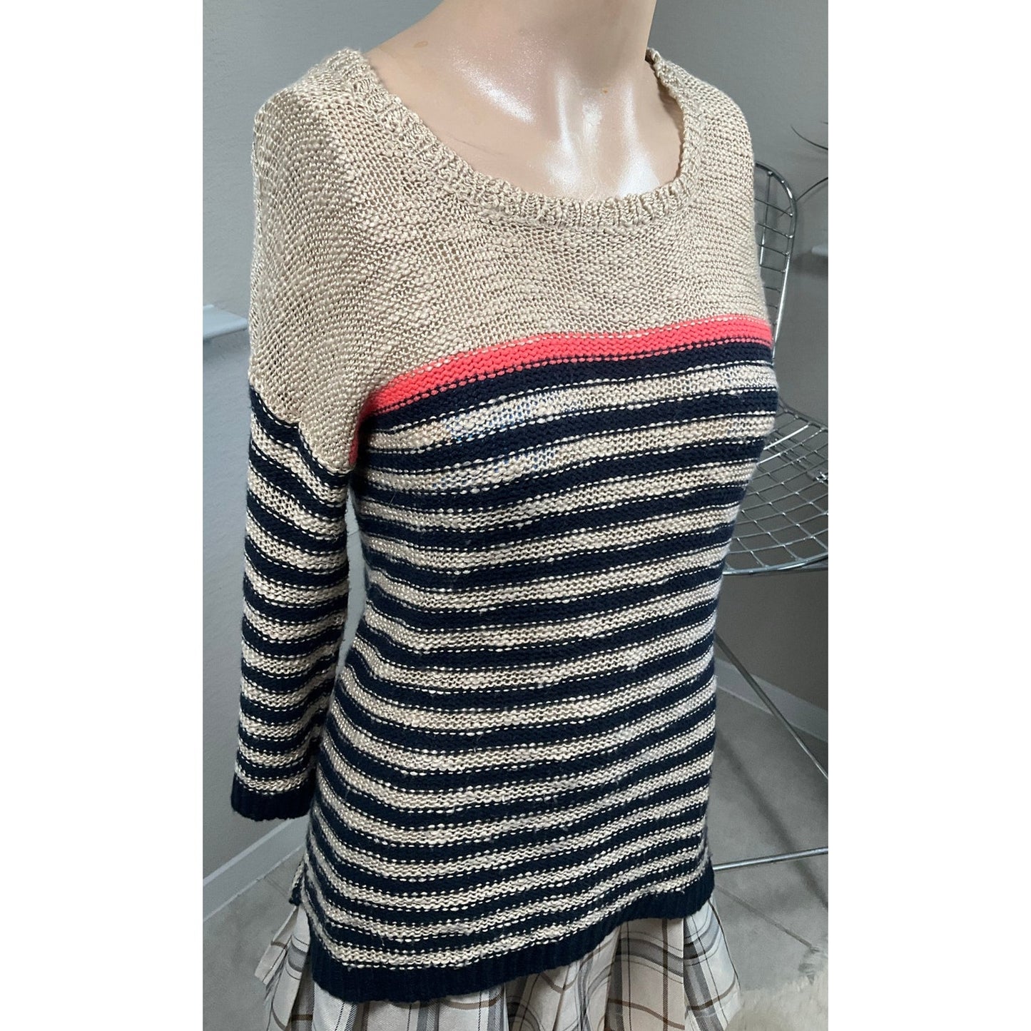 Pink Rose knit stripes pull over light weight sweater sz M