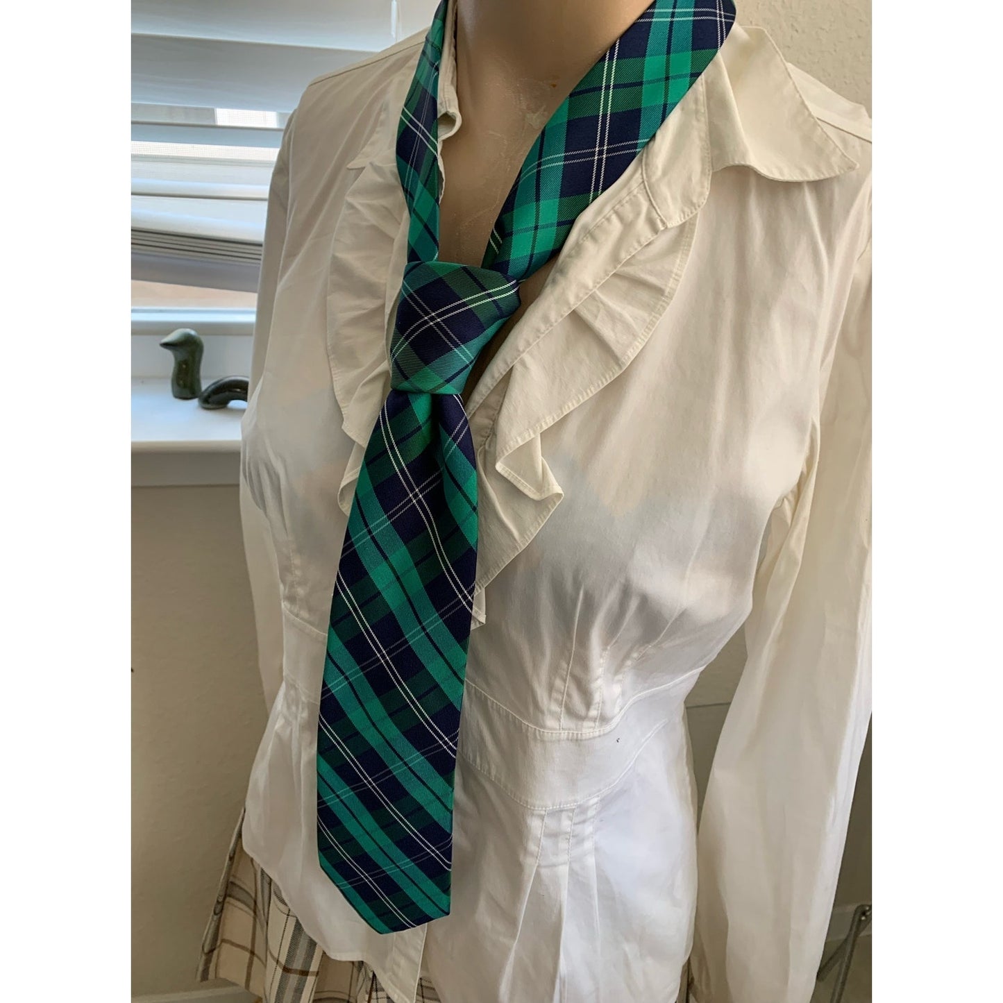 Y2K Tommy Hilfiger Green and blue Plaid silk tie