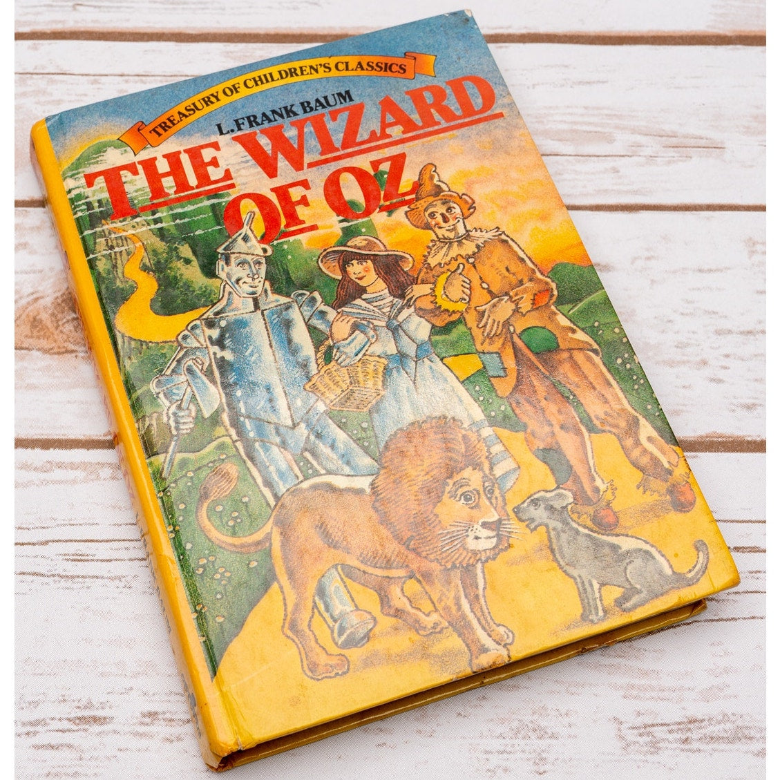 The Wizard of Oz by L. Frank Baum OCTOPUS BOOKS