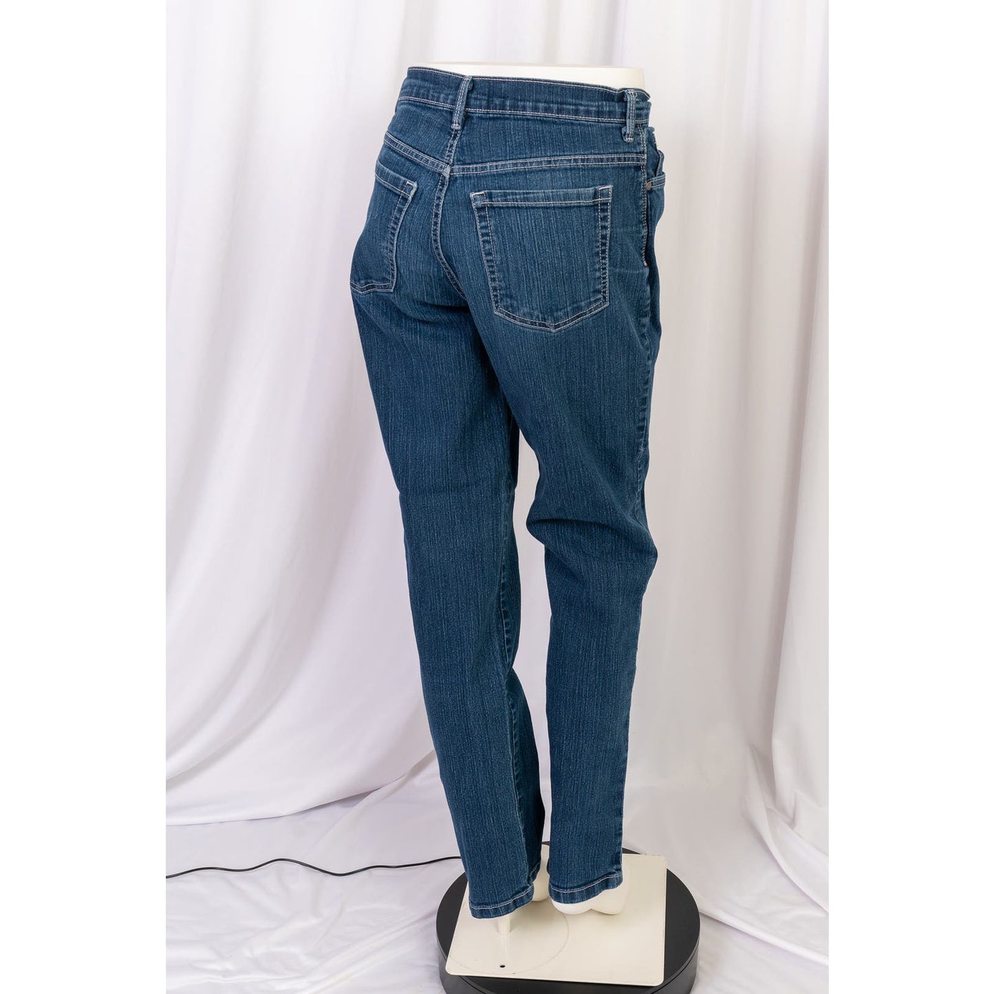 Gloria Vanderbilt Relaxed women’s mid-rise jeans size 4