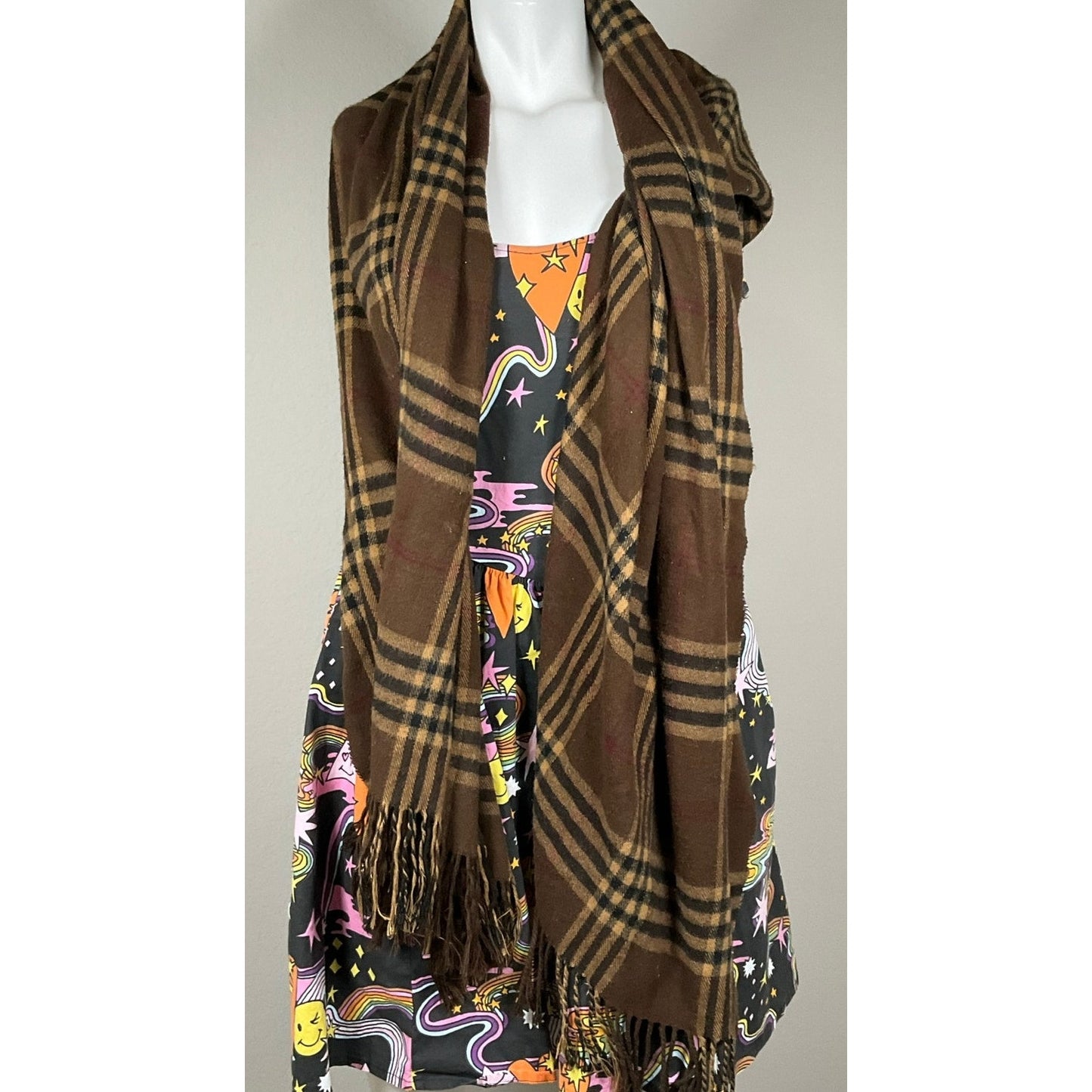 Vintage Wool Brown Tartan Scarf with twisted ends