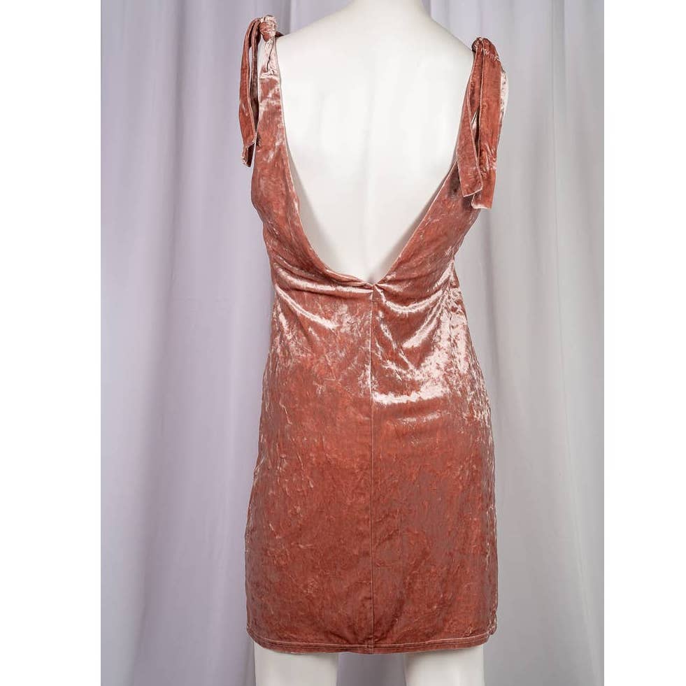 Sexy Peachy/pink Velvet Divided H&M dress sz 6 - Magically Funky Austin Resale & Thrift