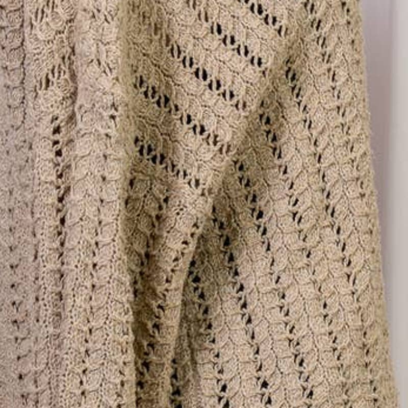 Vintage Beige knitted sweater from the 70's Sz L - Magically Funky Austin Resale & Thrift