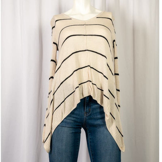 Abercrombie & Fitch Cream and black striped pullover sweater sz S