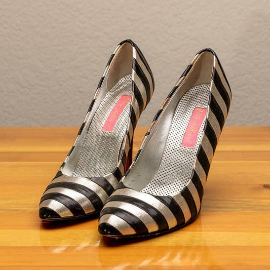 Betsey Johnson Chelsea Metallic Heels Sz 6 - Magically Funky Austin Resale & Thrift