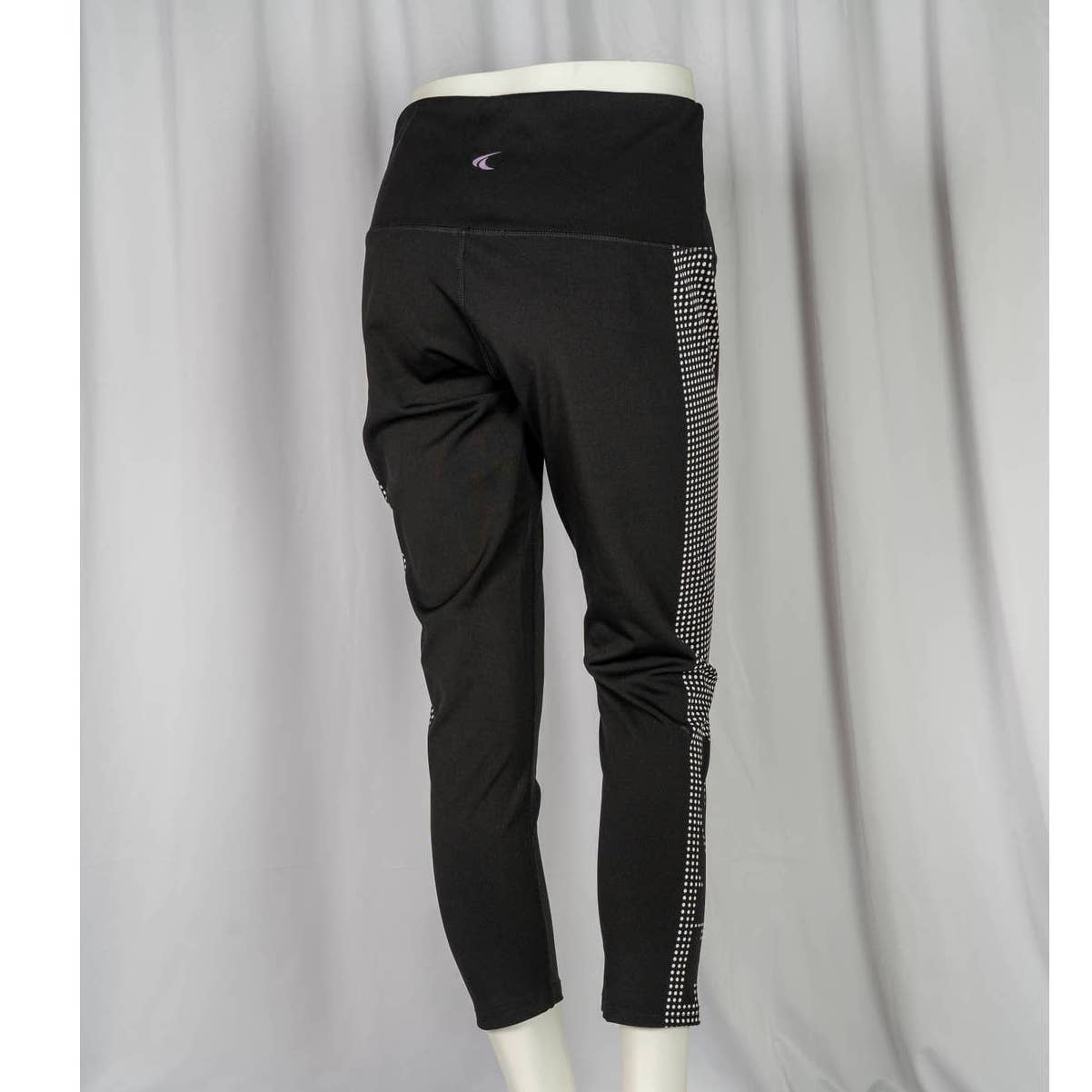 TKO running leggings sz 1X - TECHNICAL KNOCKOUT w/pocket - Magically Funky Austin Resale & Thrift