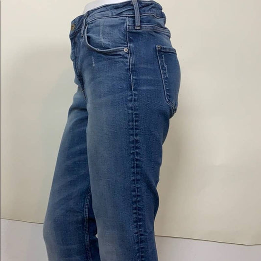 H&M women’s regular straight legged jeans 33/32 - Magically Funky Austin Resale & Thrift