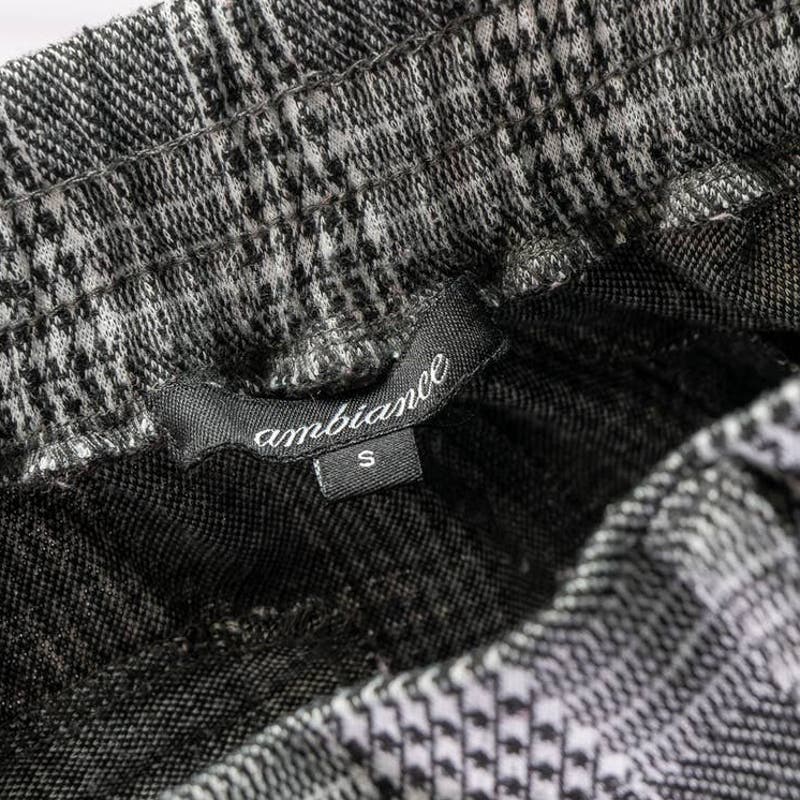 Women’s Ambiance Black checked plaid chinos sz Small