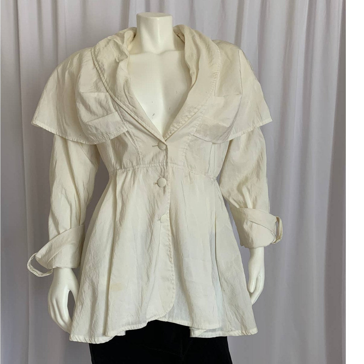 Vintage Cream fluffy short trench coat sz Medium