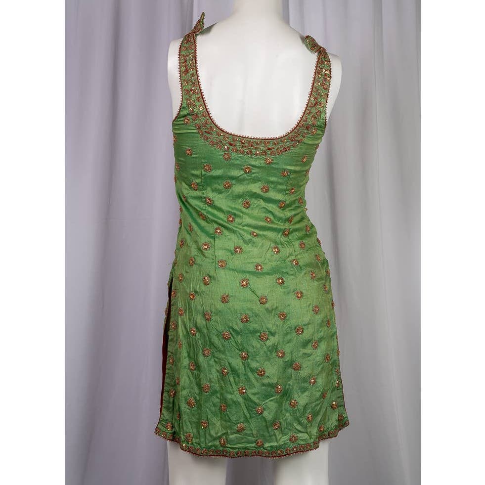 Seasons Sentiments green embroidered tunic kurti sz S